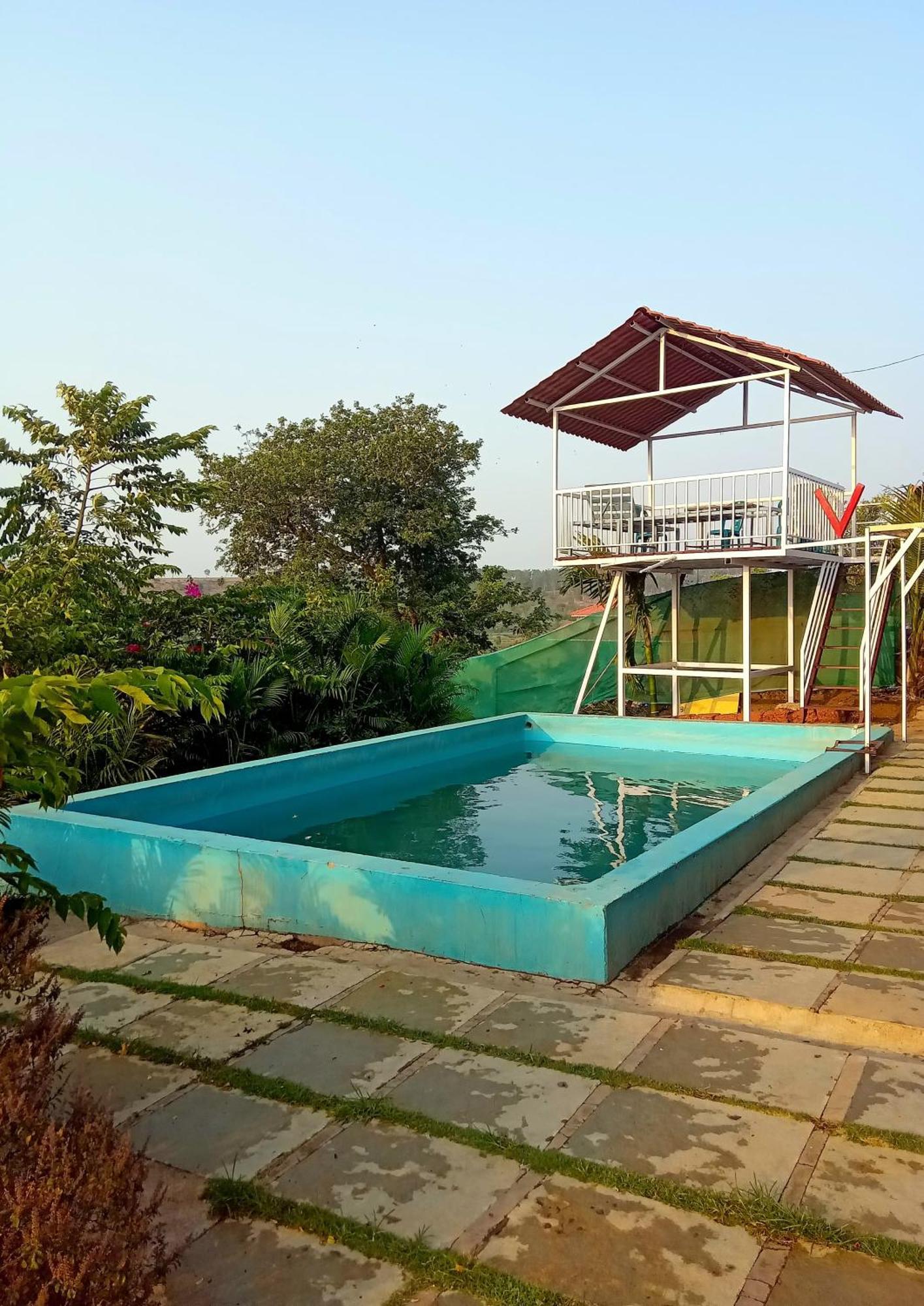 Veera Farmhouse,Villa Kolhapur Exteriör bild